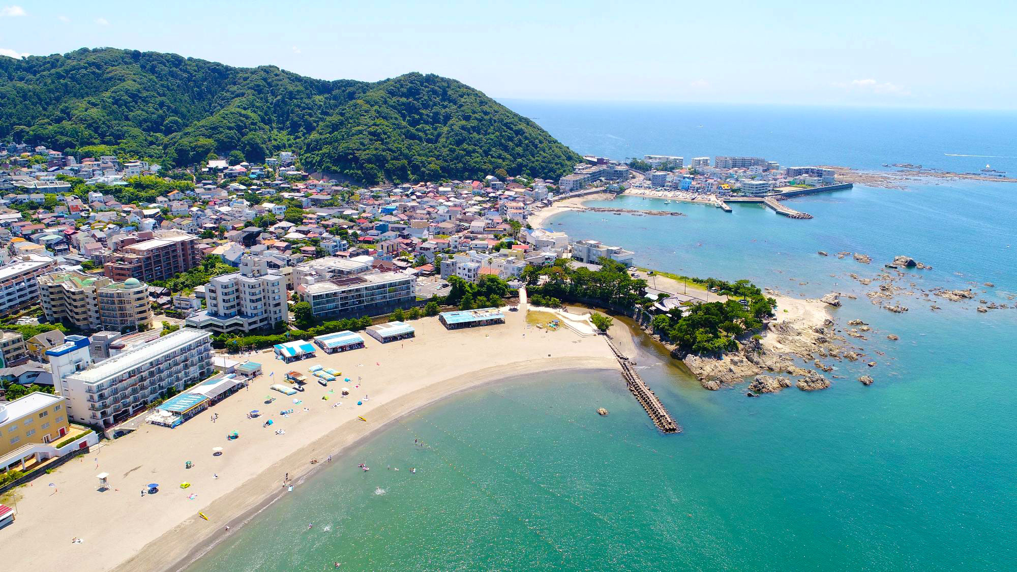 提供写真©64森戸海岸